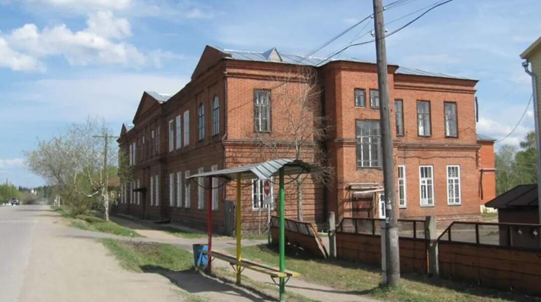 Исторический корпус находится на улице Прокопьевской