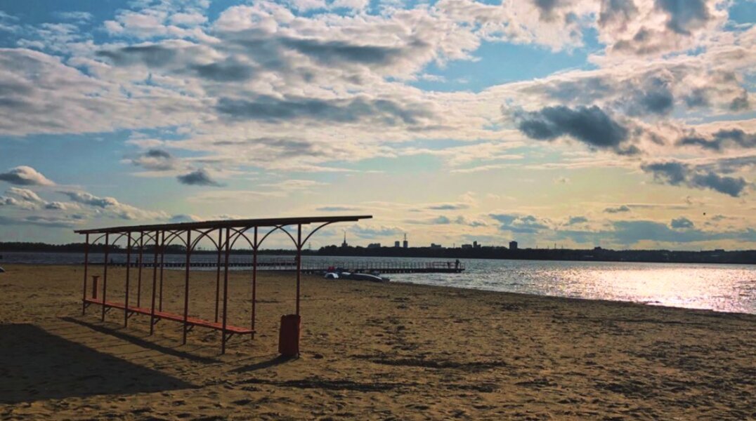 В Прикамье начался набор пляжных спасателей