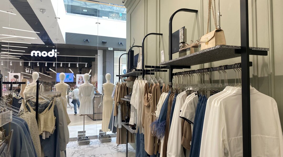 От купальников до пиджаков: что купить на летней распродаже, чтобы потом носить весь год