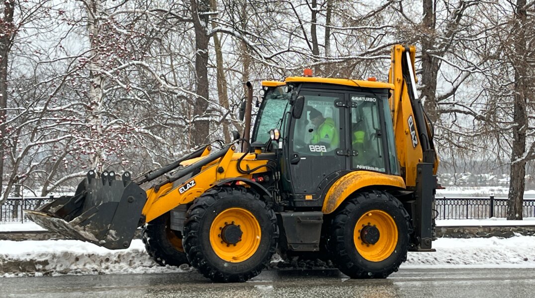 Тракторист скончался на нефтяном месторождении в Пермском крае