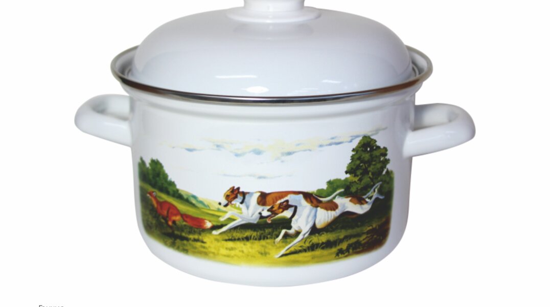 Легендарный завод эмалированных кастрюль в Прикамье представил новую линейку с животными. Фото