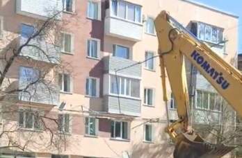 В Перми возник затор из трамваев из-за обрыва провода