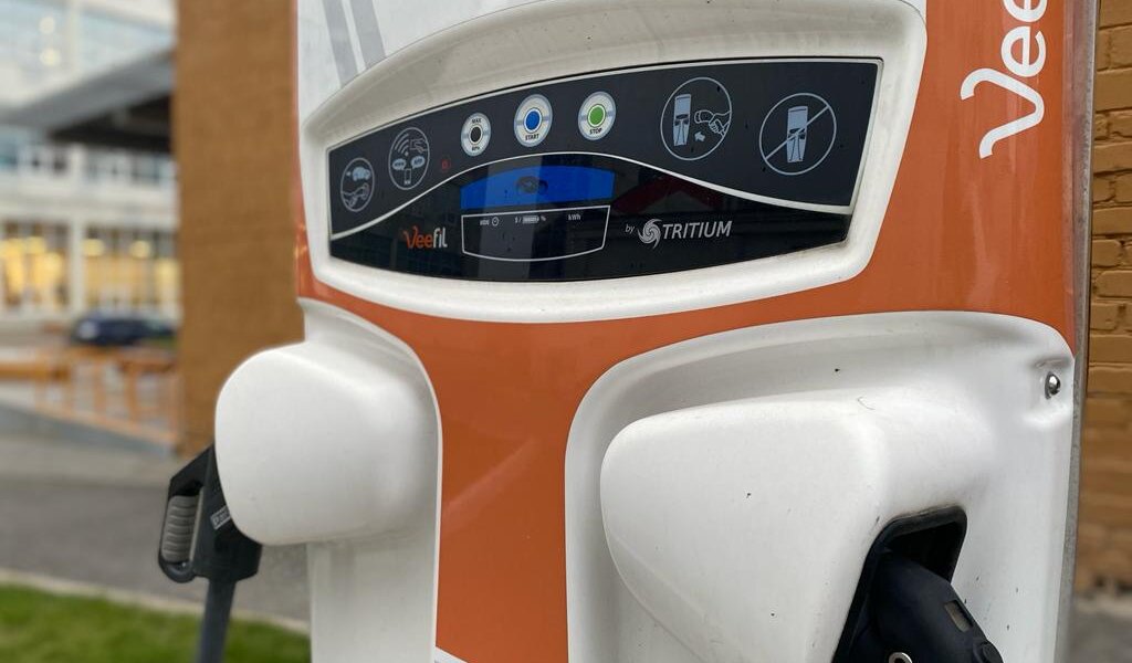 На территории Пермского края появятся 30 зарядных станций для электромобилей