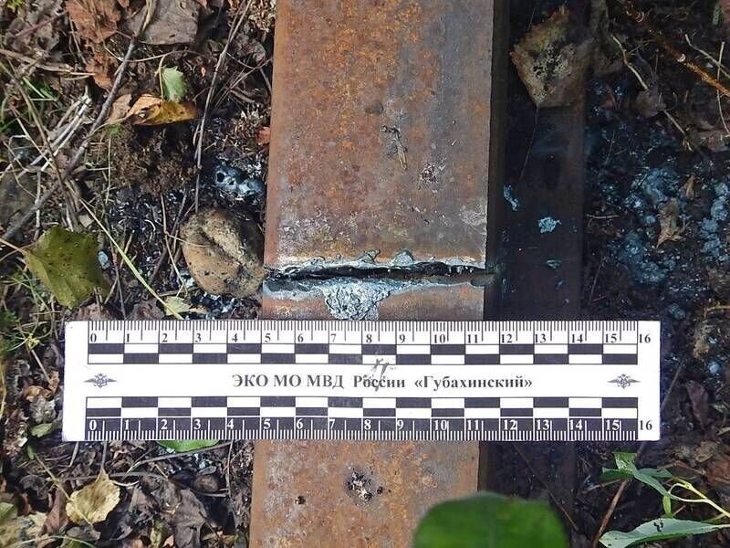 В Губахе трое мужчин предстанут перед судом за кражу ста тонн рельсов