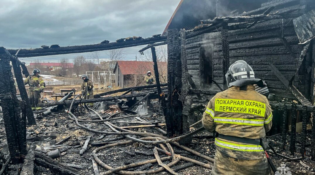 В Прикамье в ночь на 16 января сгорел частный дом