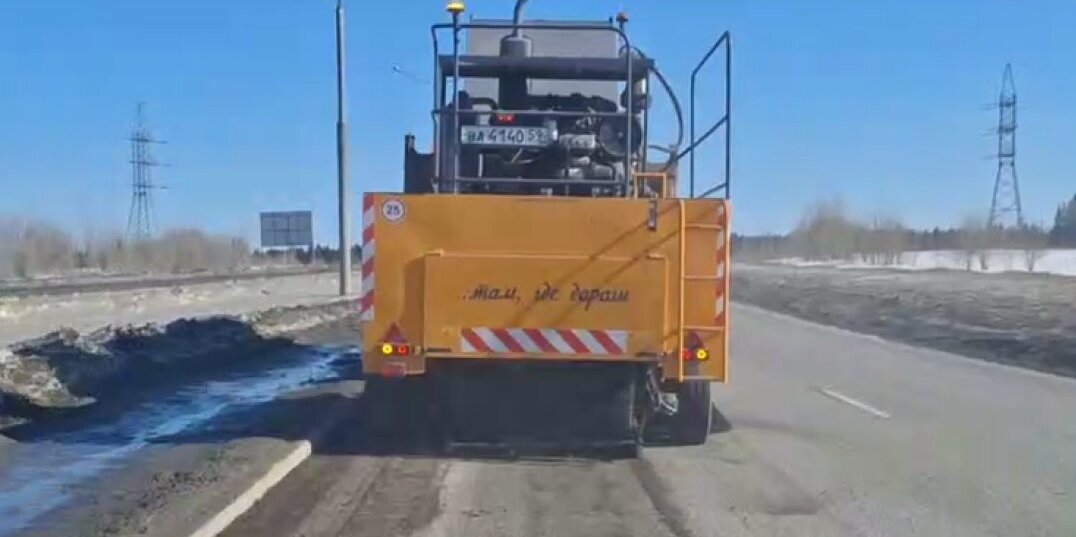 В Перми во всех районах для уборки задействуют уличные пылесосы
