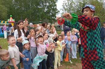 Филиал «Азот» АО «ОХК «Уралхим» направил в 2025 году на благотворительность 81 млн рублей