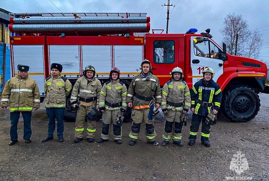 На пожаре в Добрянке спасли трех человек