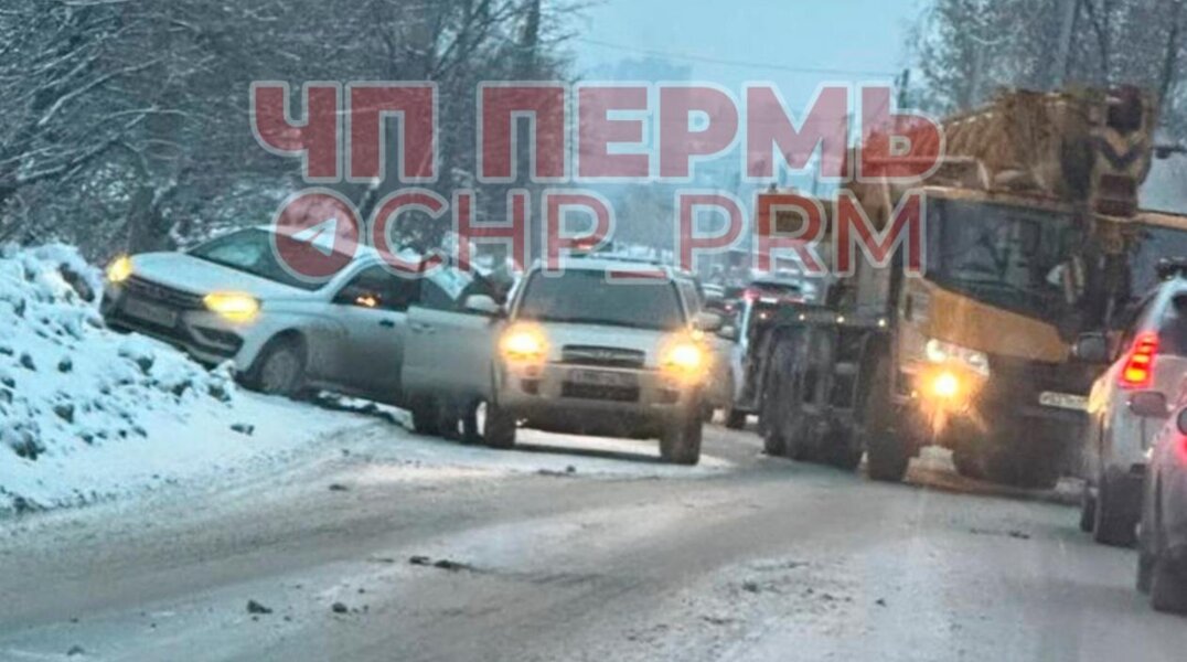 В Перми ДТП на Соликамской создало пробку на выезд к центру города