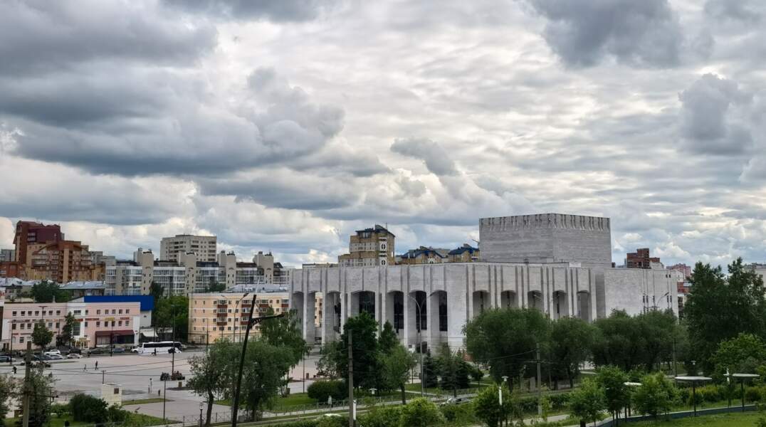 Театр-Театр
