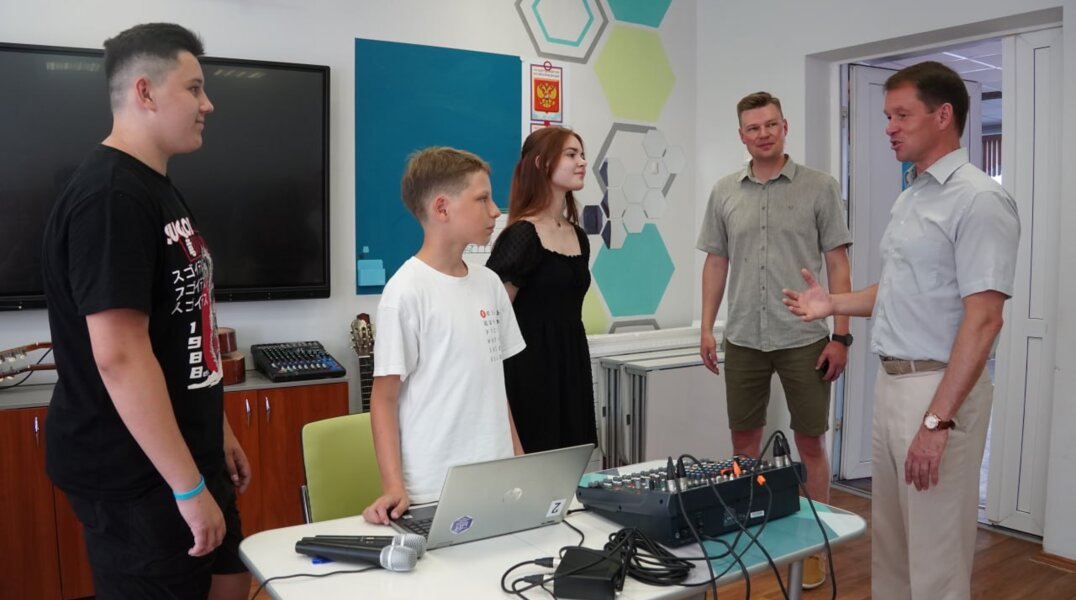 Пермские депутаты помогают школам и детсадам подготовиться к учебному году