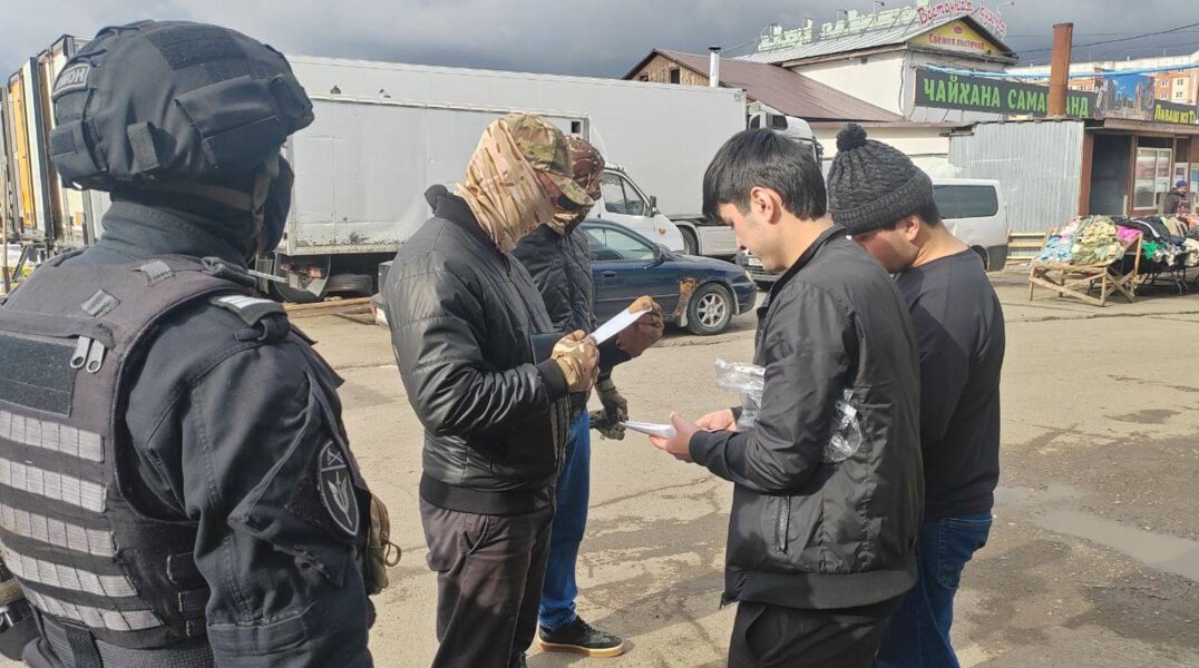 Сотрудники ФСБ выявили в Перми выявили более ста нелегальных мигрантов