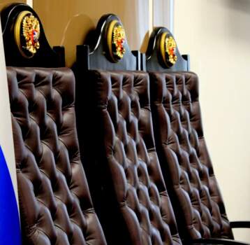 В Перми осудили настырного грабителя за обстрел продавцов яблоками