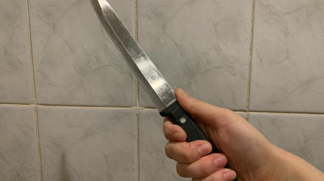 Ранее судимая 61-летняя жительница Кунгура зарезала своего сожителя