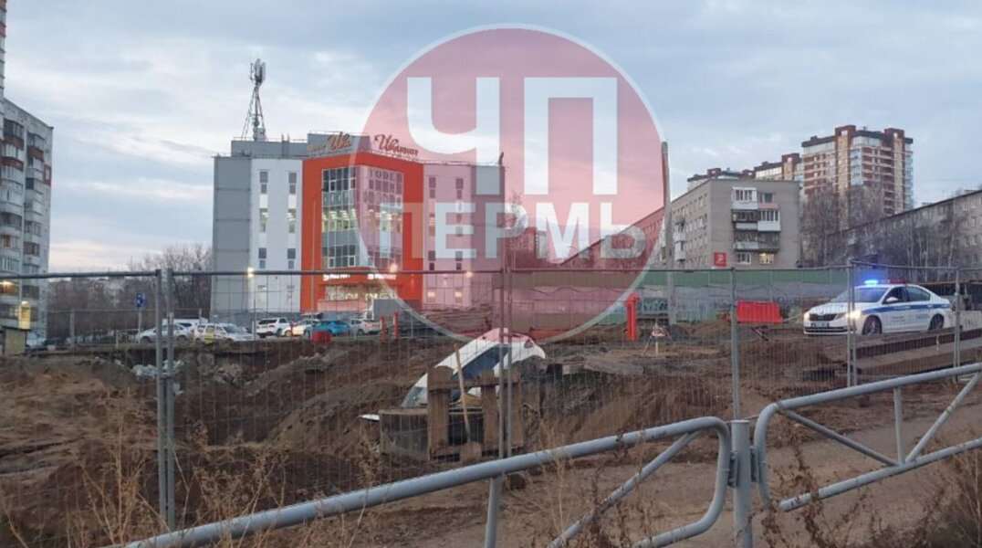 В Перми водитель вылетел с дороги в котлован строящейся трассы ТР-53