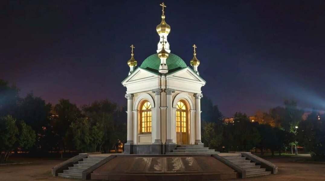 Свет изнутри и круглая лестница: рассказываем о часовне и ротонде в «Архиерейском квартале» Перми