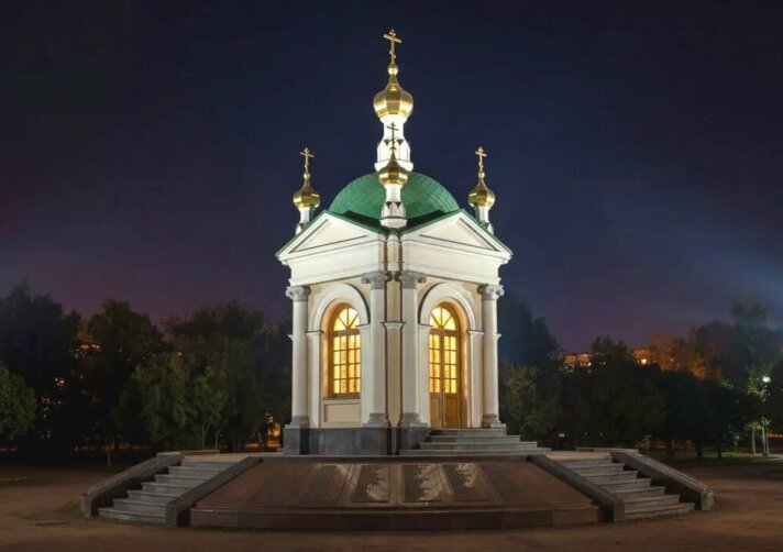 Свет изнутри и круглая лестница: рассказываем о часовне и ротонде в «Архиерейском квартале» Перми