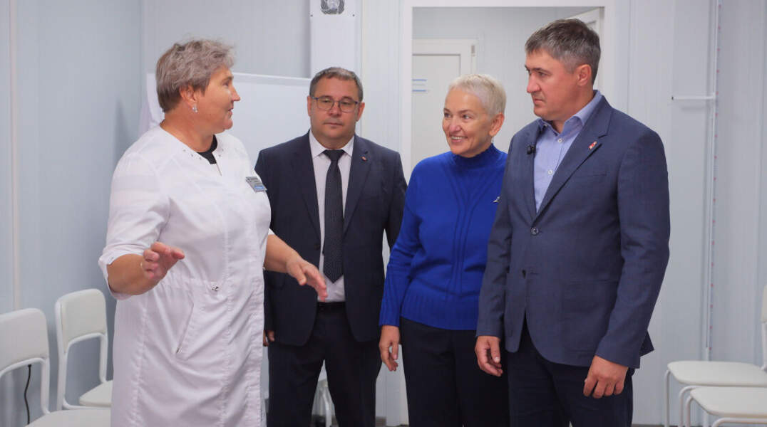губернатор в поликлинике