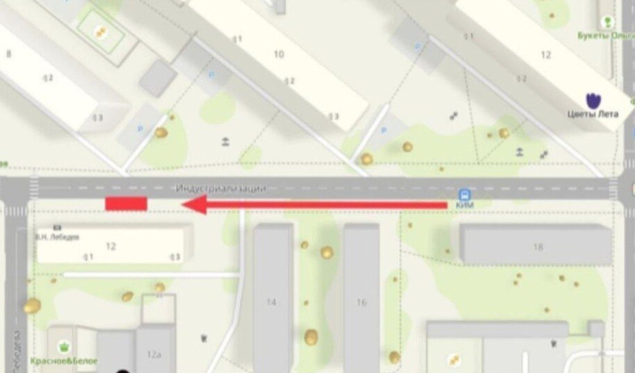 Из-за сноса аварийного здания в Перми временно перенесут автобусную остановку