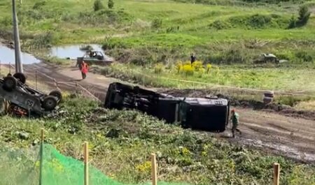 Дайте ведущему ведро валидола. На соревнованиях «Ординский ухаб» произошла авария