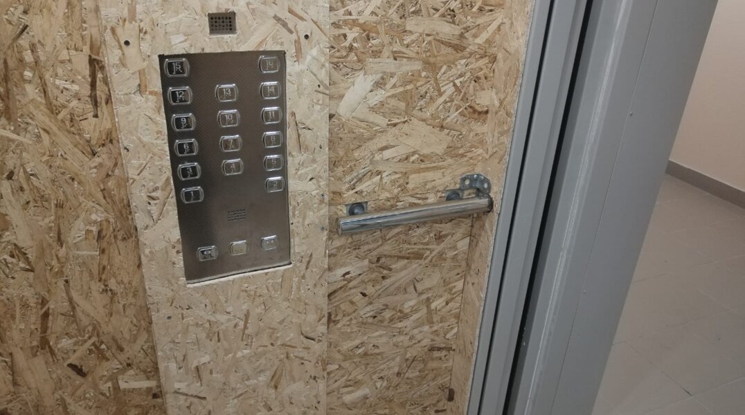 В Перми из жилого дом украли лифт