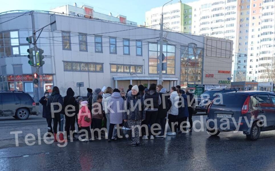 В Перми водитель автомобиля сбил двух детей