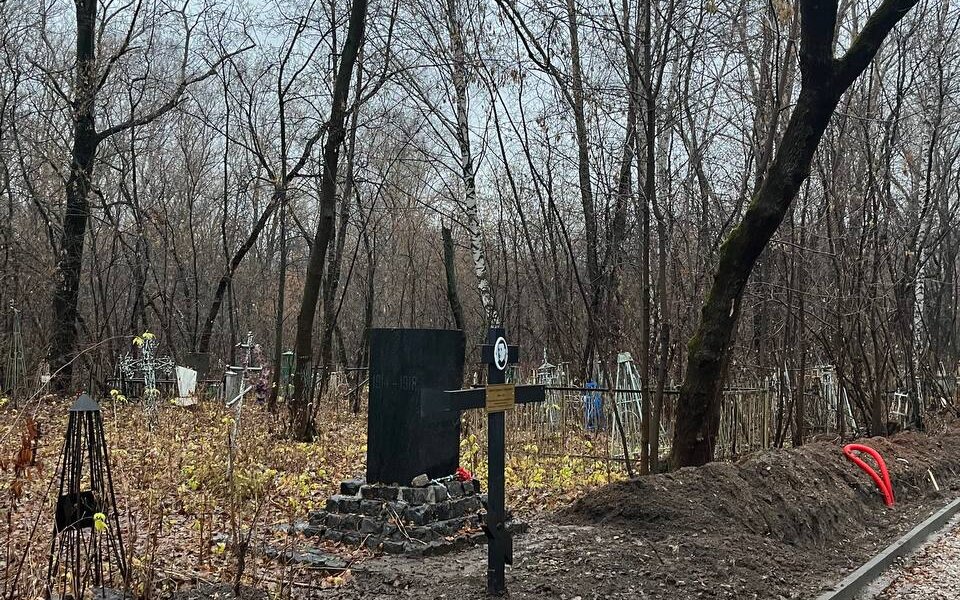 Жители Чердыни собрали более полумиллиона рублей на благоустройство кладбища