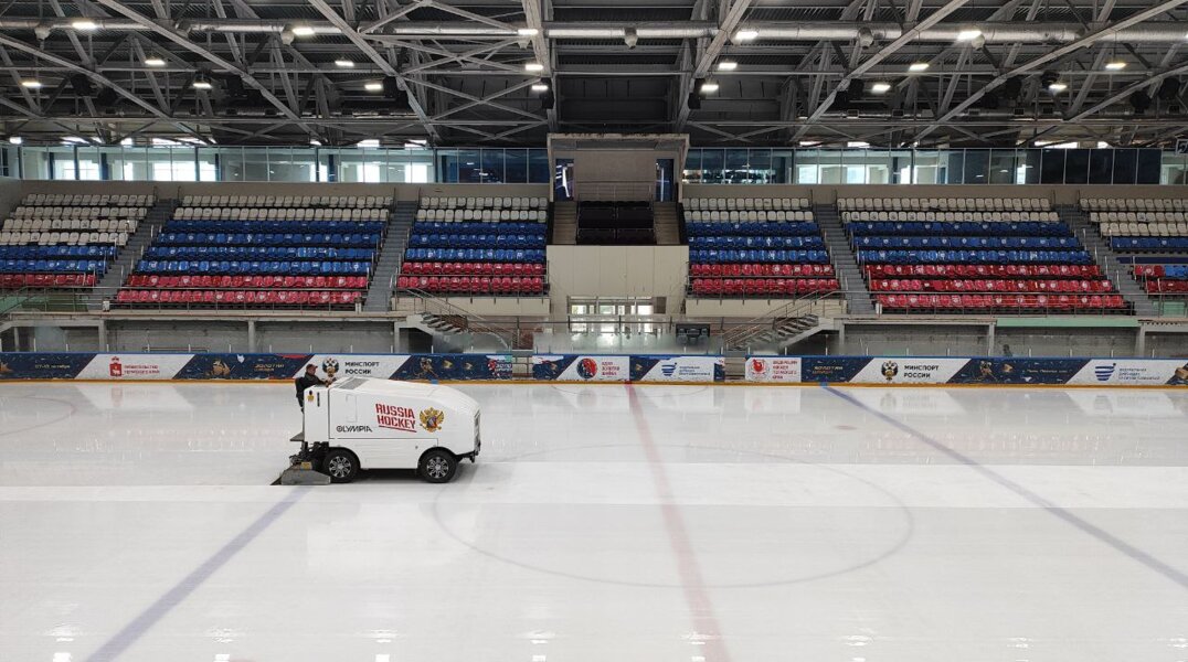 В Перми завершается реконструкция ледовой арены в спортивном комплексе имени Сухарева