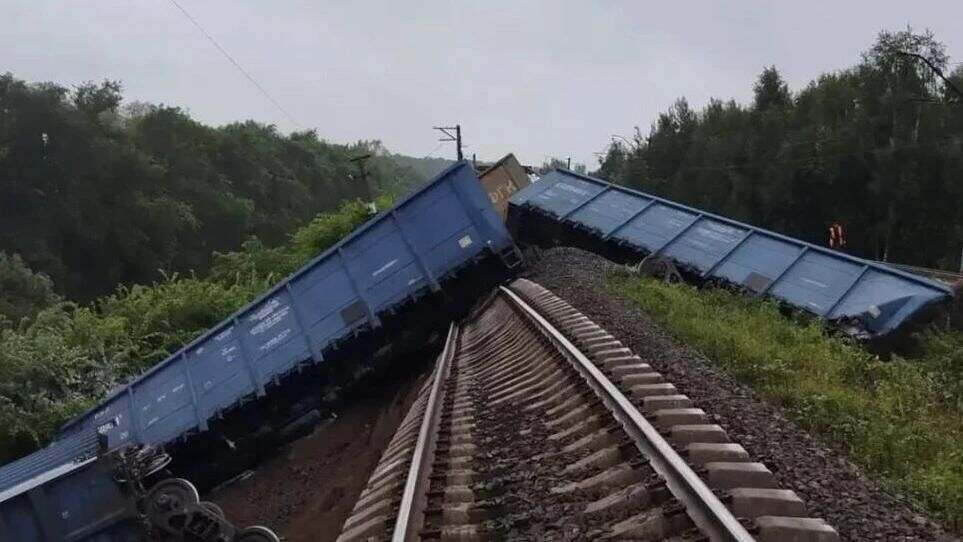 сошедший поезд 