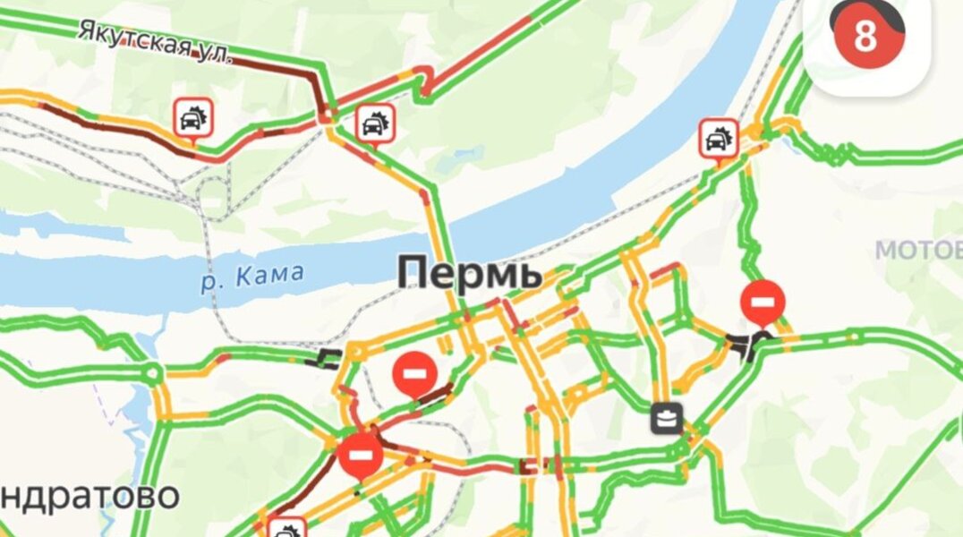 Пермяки с утра встали в пробках 8-9 баллов