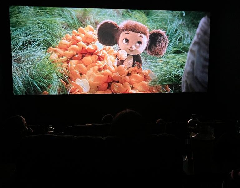 Российский фильм «Чебурашка» собрал в кинотеатрах более четырех млрд рублей