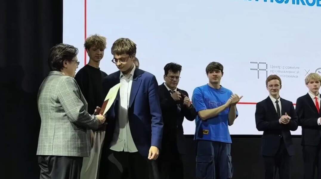 Прикамские школьники в числе первых в России получили рабочую профессию