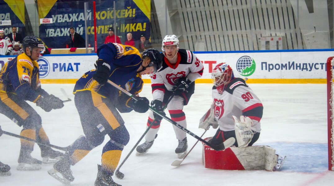 Пермский ХК «Молот» разгромил соперника из Набережных Челнов