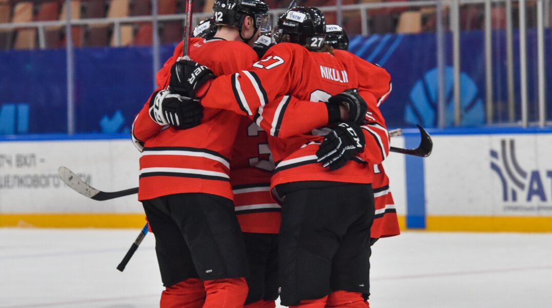 Пермский «Молот» обыграл хоккейный клуб «Химик»