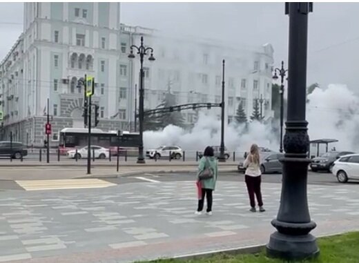 По Перми промчался дымящийся рейсовый автобус