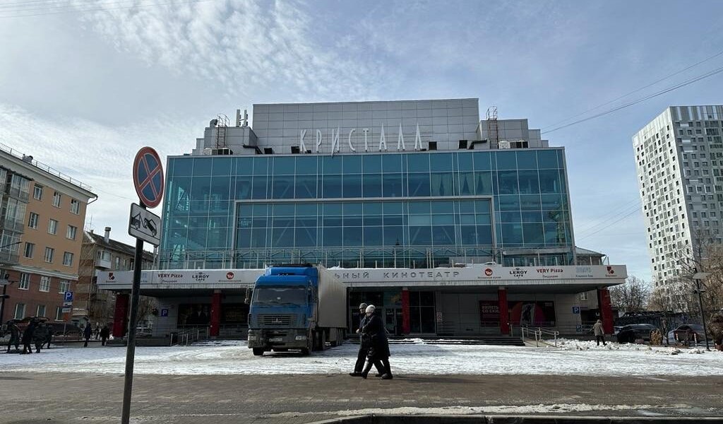 Оборудование IMAX из пермского кинотеатра «Кристалл» перевозят в ТРЦ «Планета»