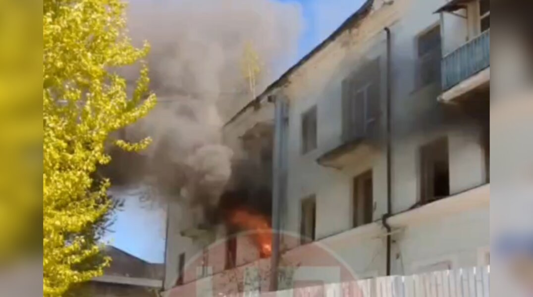 В центре Перми загорелся расселенный многоквартирный дом