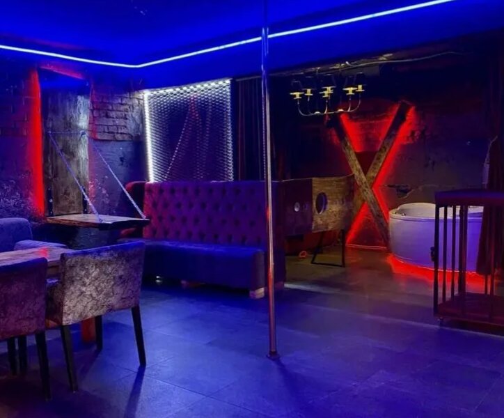 В центре Перми появилась локация для БДСМ-фотосессий