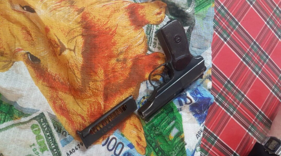 Житель Пермского края незаконно хранил у себя два пистолета Макарова
