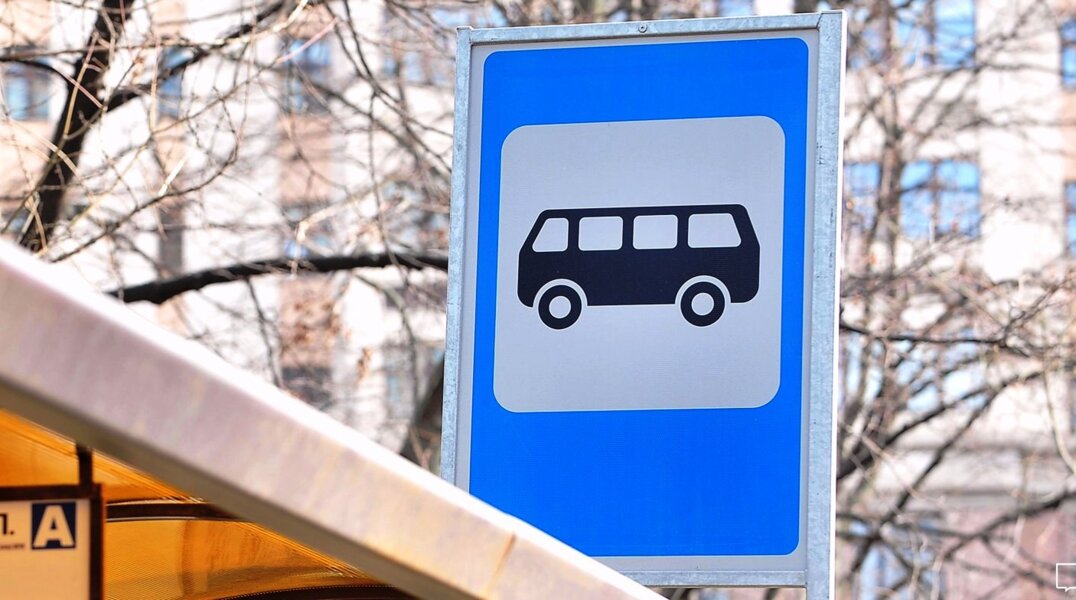 Пассажирский автобус упал с 50-метрового моста в Турции