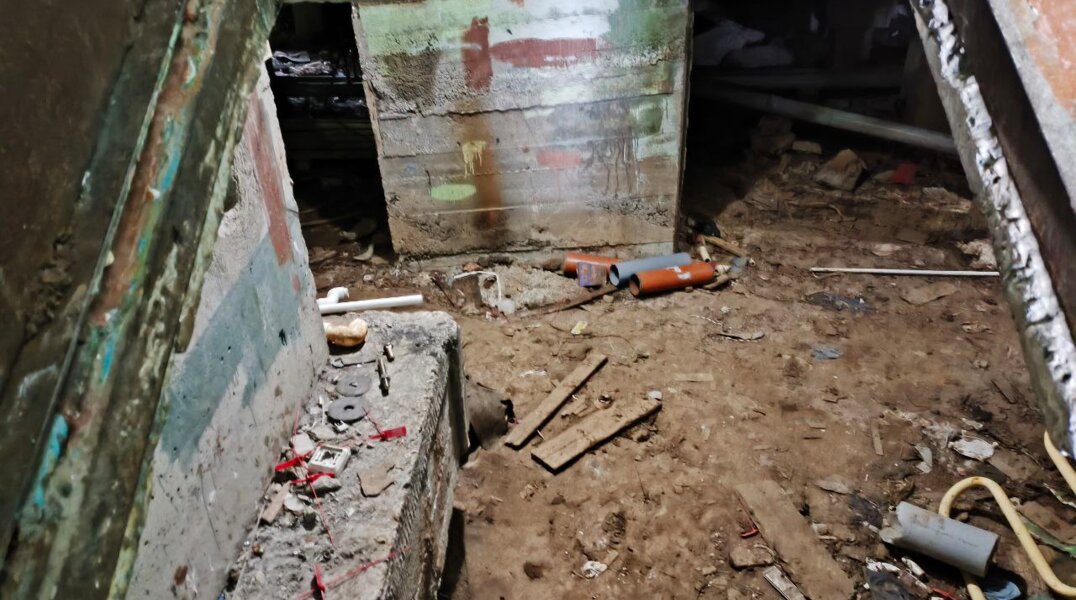 В нескольких домах Перми временно отключили воду, чтобы предотвратить затопление дома