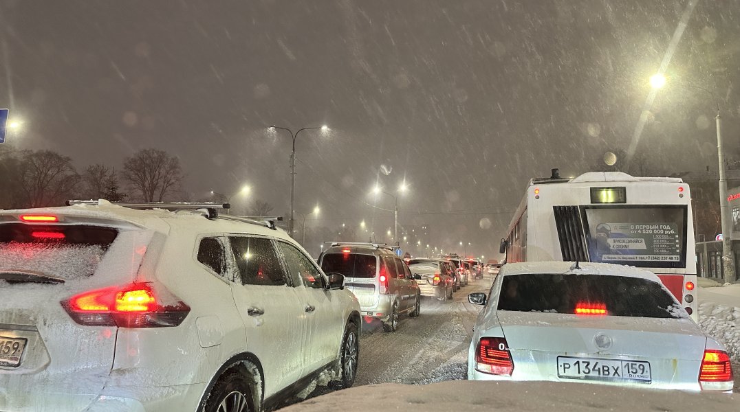 В Перми движение десяти автобусов затруднилось из-за ДТП