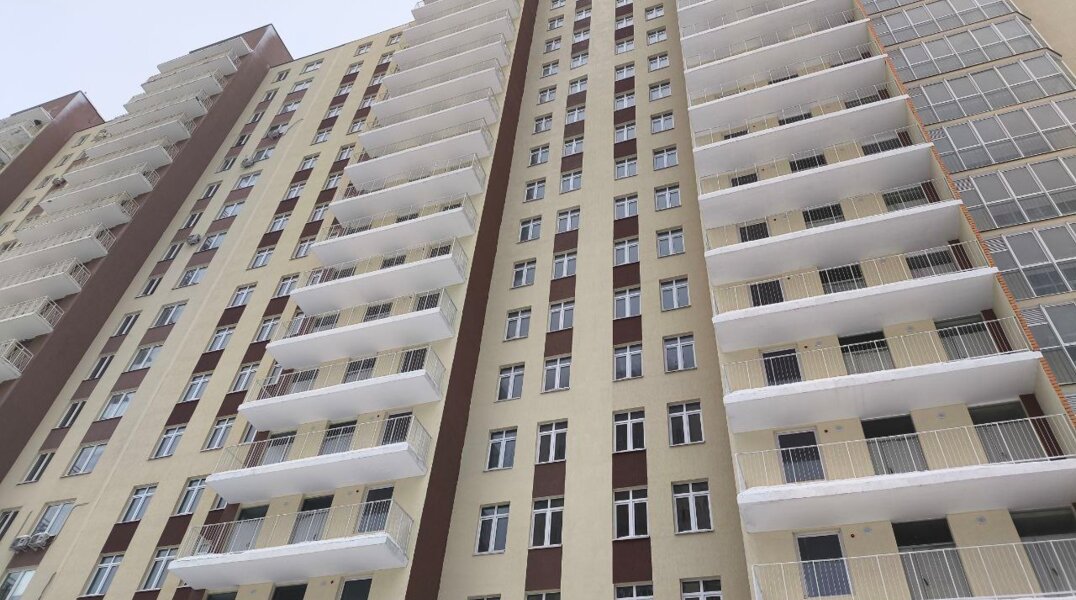 В Перми начали выдавать ключи дольщикам долгостроя на улице Карпинского