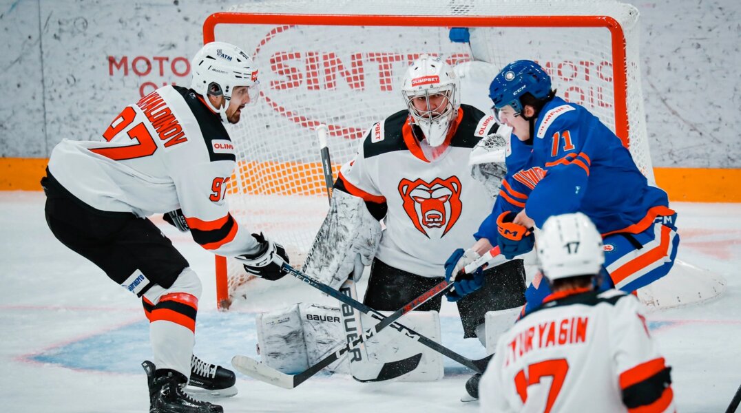 Пермский хоккейный клуб «Молот» одержал 16-ую победу подряд