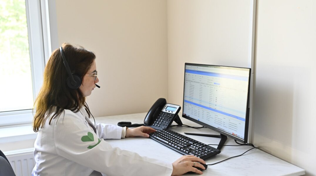 В Прикамье планируют в течение пяти лет привлечь в медучреждения около тысячи врачей