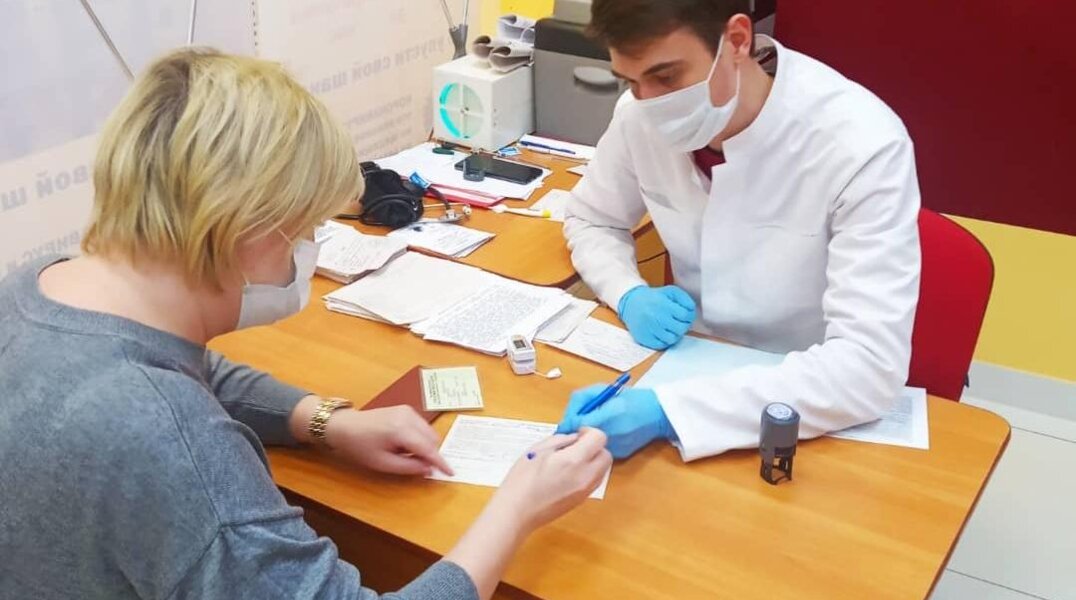 Минздрав планирует ужесточить правила выдачи больничных листов для часто болеющих