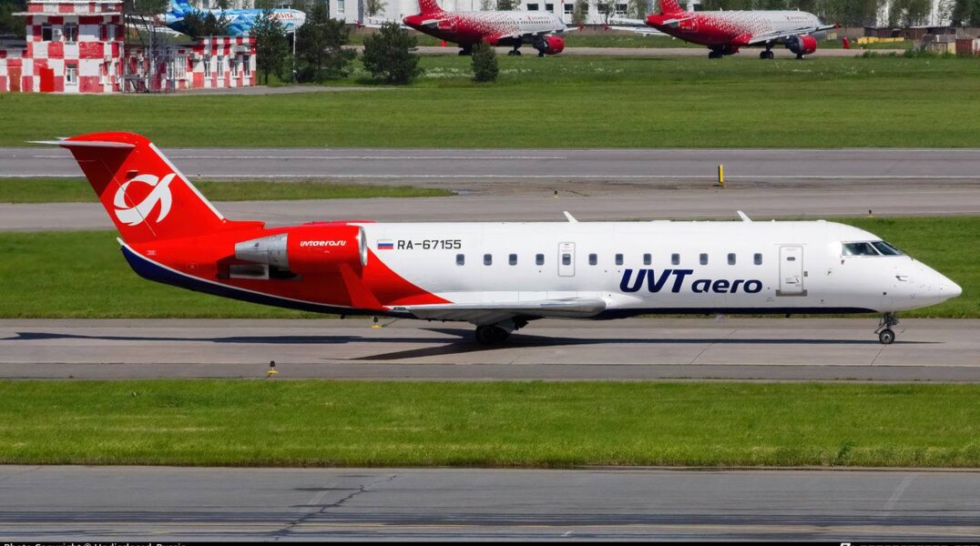 Взлет борта рейса Усинск-Пермь прервали из-за возможного столкновения со стаей птиц