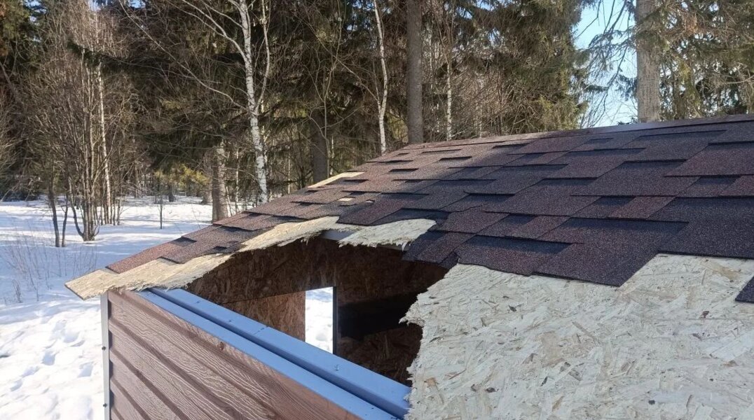 В Чусовом подростки-вандалы разгромили торговые киоски