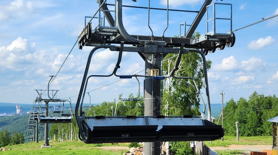 На пермском курорте починили "канатку", с которой снимали застрявших людей