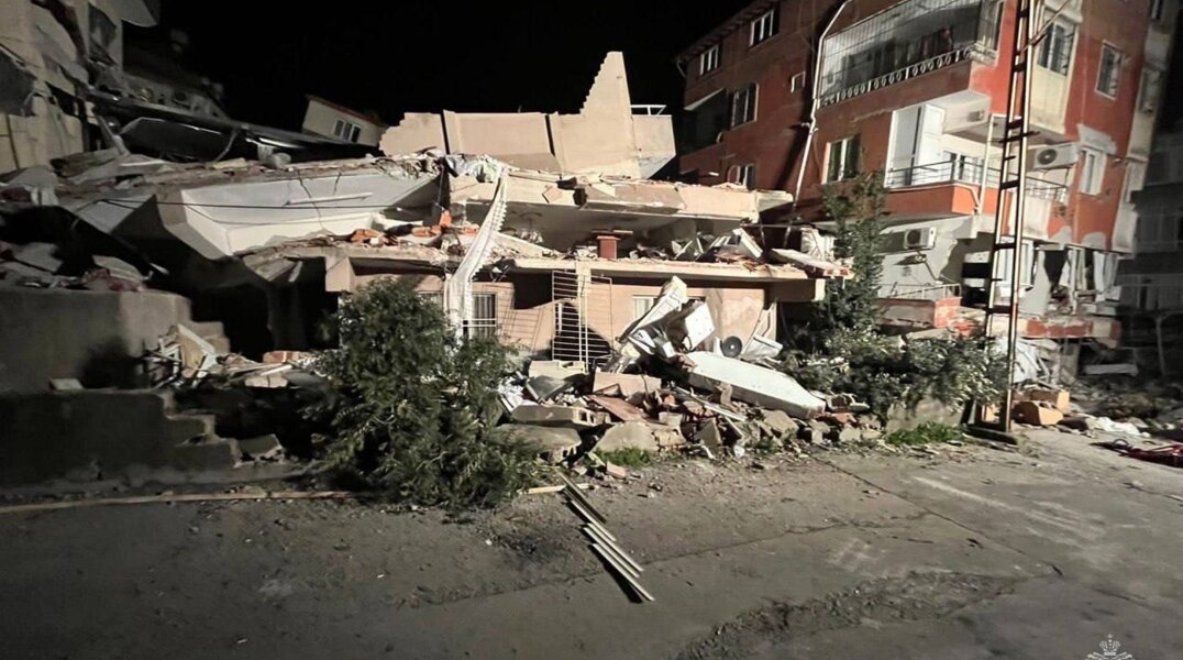 В Турции из-за землятресения погибла семья из России